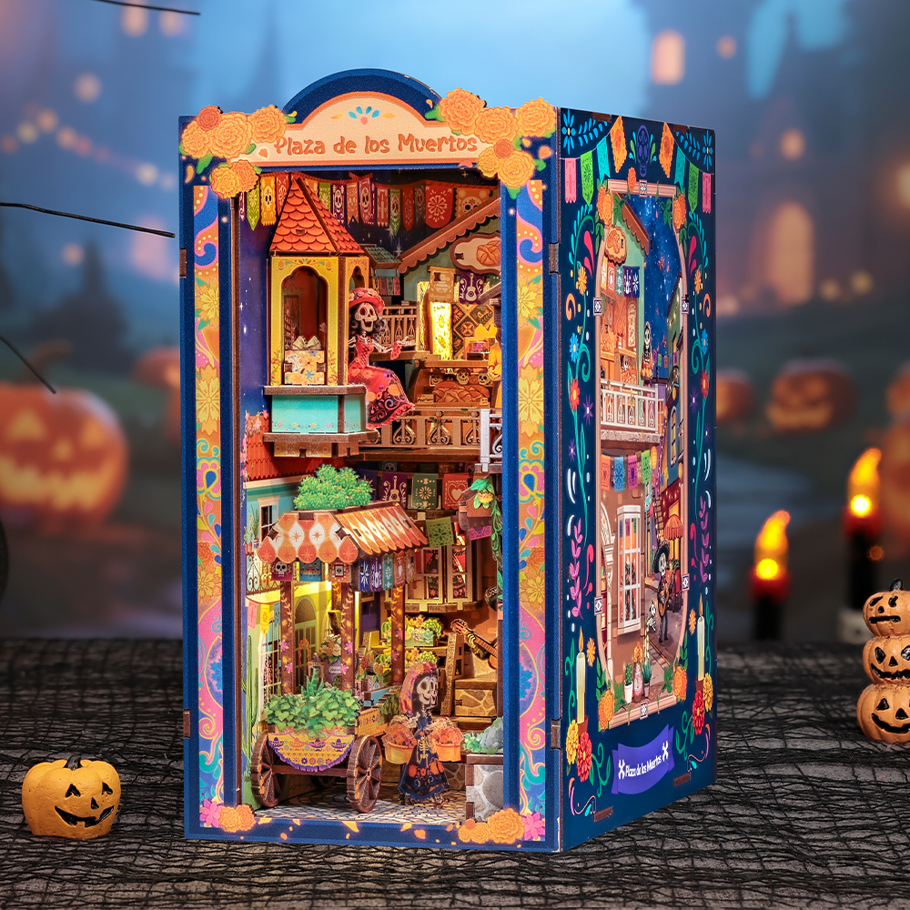 Plaza de los Muertos